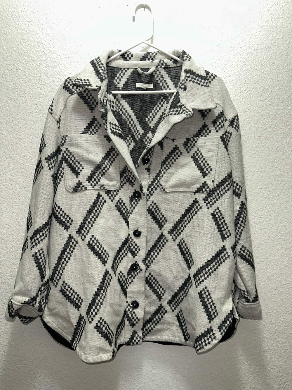 Woven Pattern Button-Front Shacket in White and Black